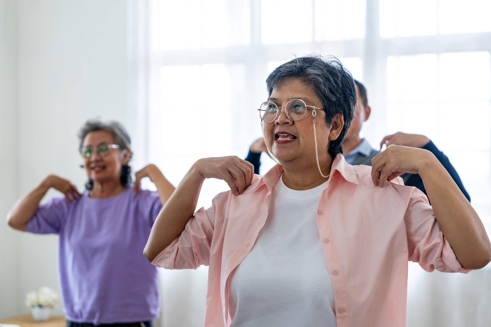 How Independent Living in Tampa Bay Elevates Wellness